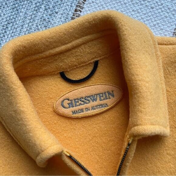 Giesswein Yellow 100% Pure New Wool Zip Up Jacket Women’s Size 36 US Small - Picture 8 of 10